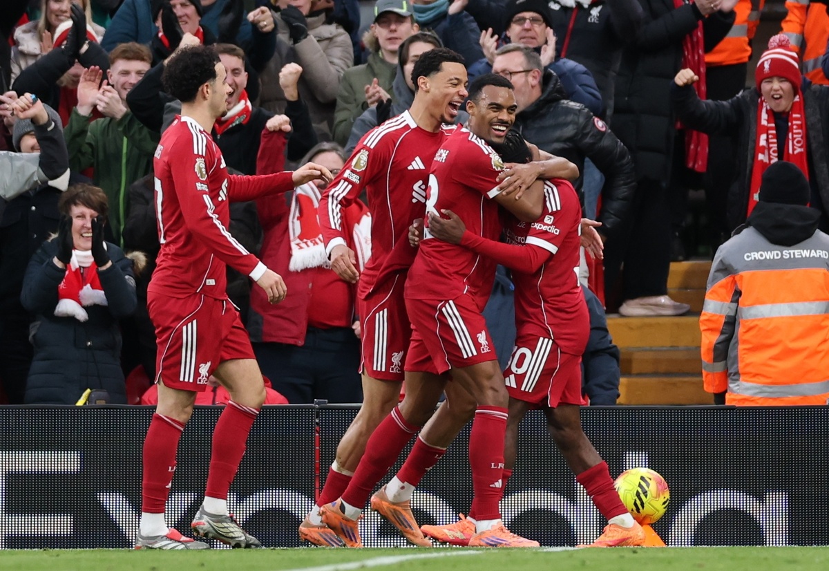 狼队客场打平阿斯顿维拉，升级希望渐渐破灭