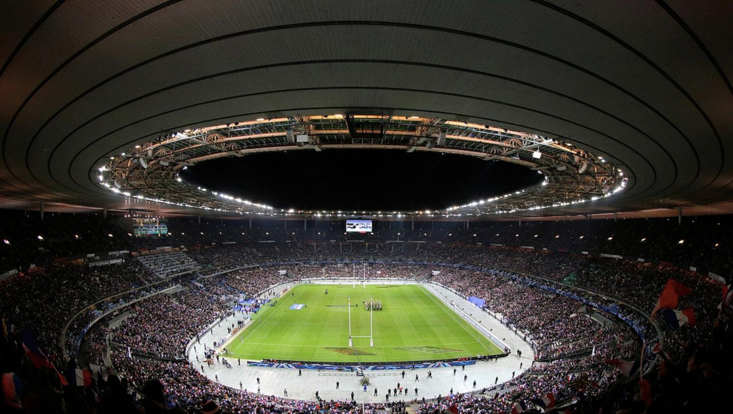 罗马客场击败那不勒斯，继续保持不败(罗马客场击败那不勒斯,继续保持不败球队)