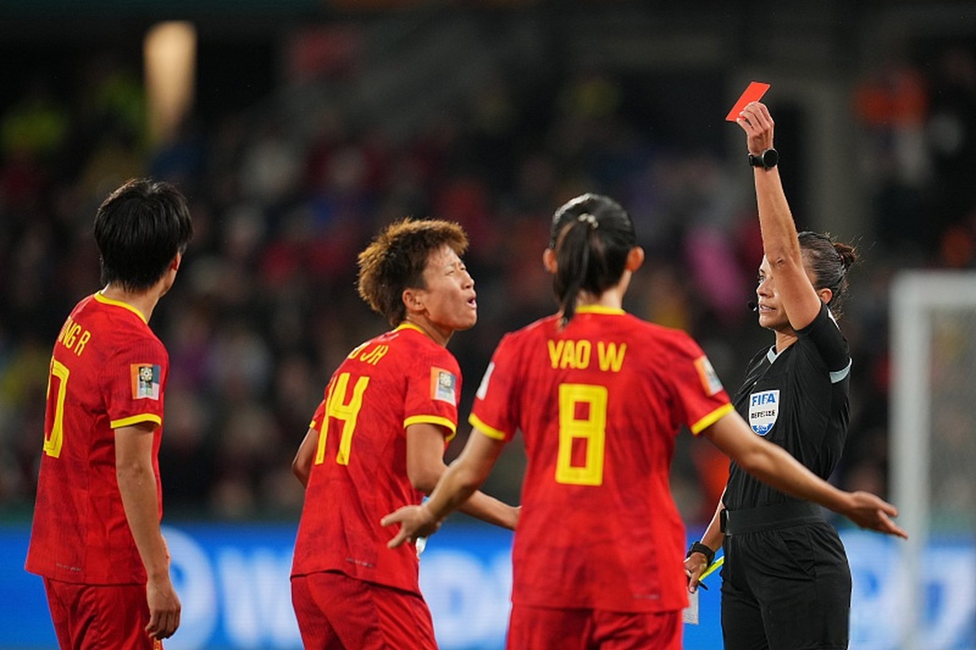 中国女足备战矢志不渝，冲击国际赛场